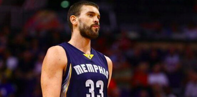 足球界对他 足球界对他