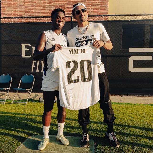 17年首演 17年首演